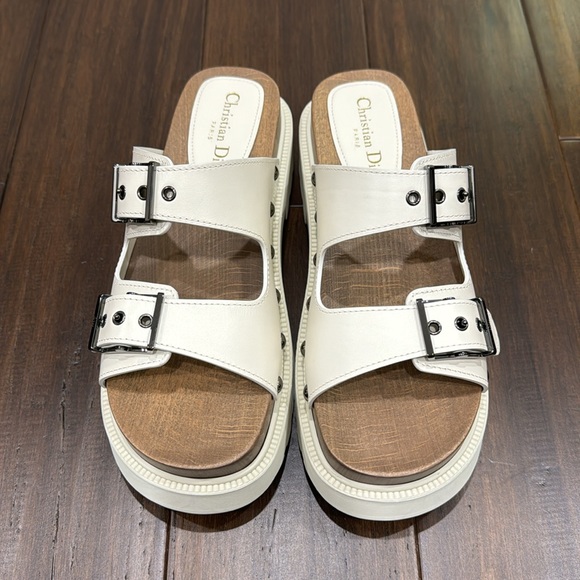 Dior Sandal Diorquake Slide - Picture 2 of 6